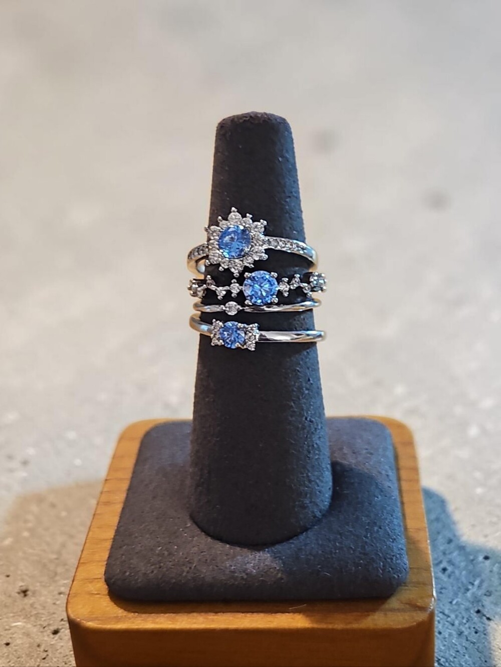 Nwt Sassified Boutique  Sterling Silver Blue Cubic Zirconia Stacking Ring Set